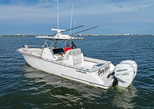 Valhalla Boatworks V-33 Center Console image