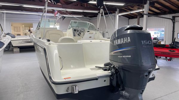 Hydra-Sports 202 DC