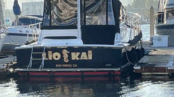 Grand Banks Eastbay 38