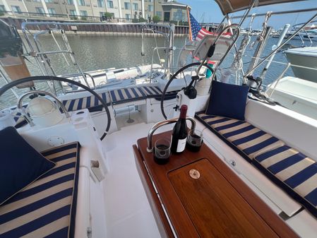 Beneteau 473 image