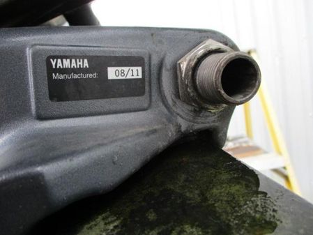 Yamaha Outboards F150TXR image