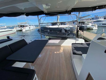Lagoon 42 image
