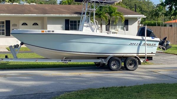 Angler 204 FX
