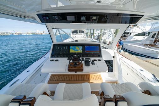 Valhalla Boatworks V-55 Center Console image