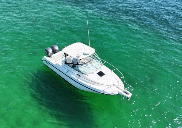 Boston-whaler 275-CONQUEST image