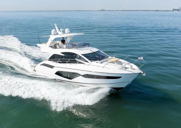 Sunseeker Manhattan 52 image