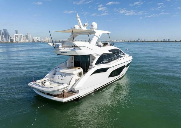 Sunseeker Manhattan 52 image