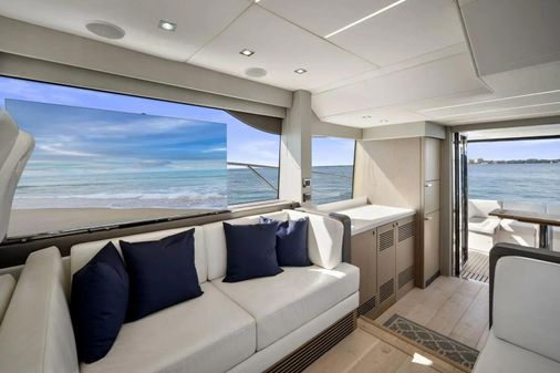 Sunseeker Manhattan 52 image