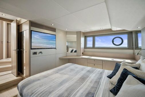 Sunseeker Manhattan 52 image