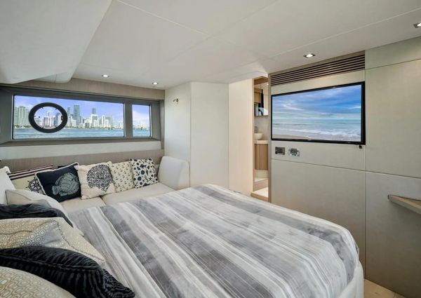 Sunseeker Manhattan 52 image