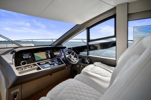 Sunseeker Manhattan 52 image