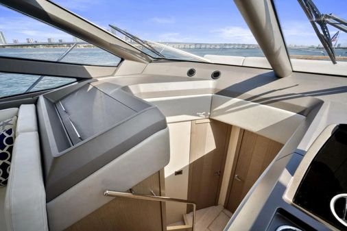 Sunseeker Manhattan 52 image