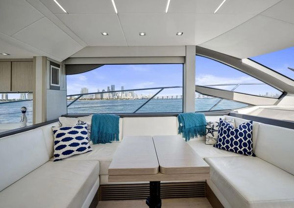 Sunseeker Manhattan 52 image