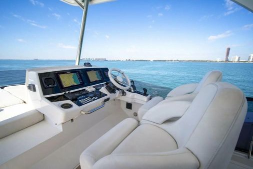 Sunseeker Manhattan 52 image