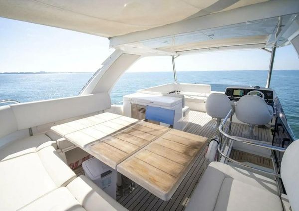 Sunseeker Manhattan 52 image