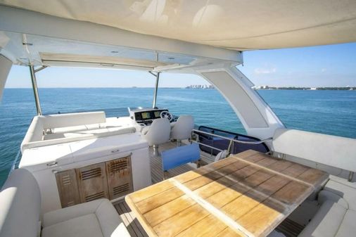 Sunseeker Manhattan 52 image