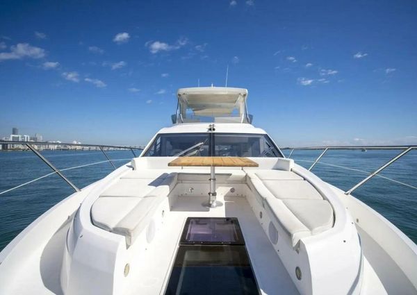 Sunseeker Manhattan 52 image