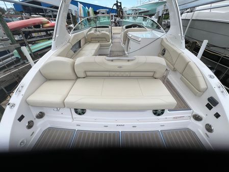 Regal 3300 Bowrider image