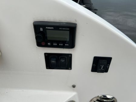 Regal 3300 Bowrider image