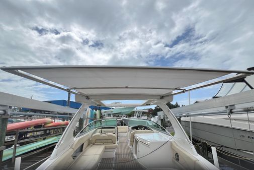 Regal 3300 Bowrider image