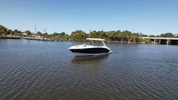 Regal 3300 Bowrider image