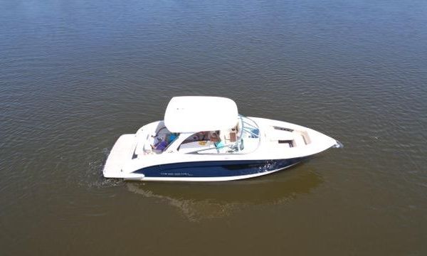 Regal 3300 Bowrider image