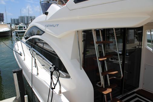 Azimut 38 image