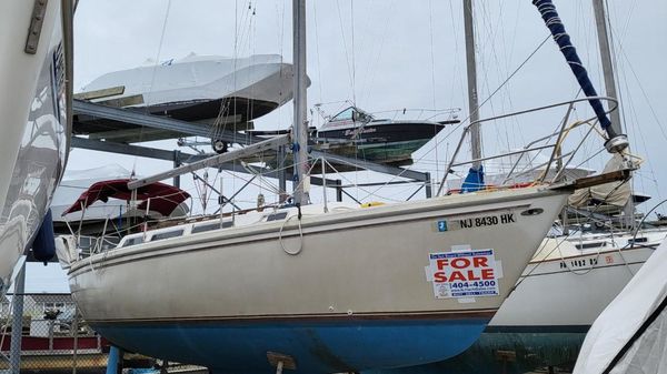 Catalina 30 Tall Rig Sloop