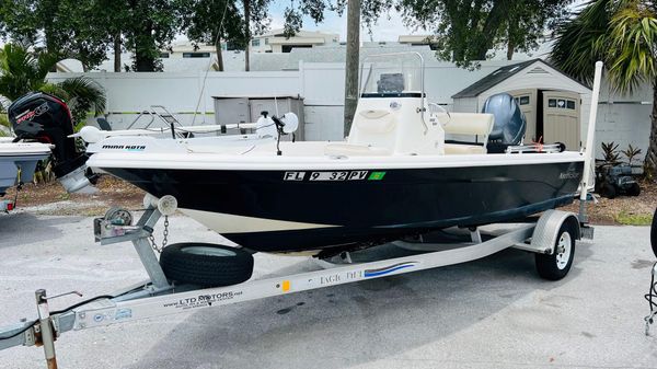 NauticStar 1810 Bay