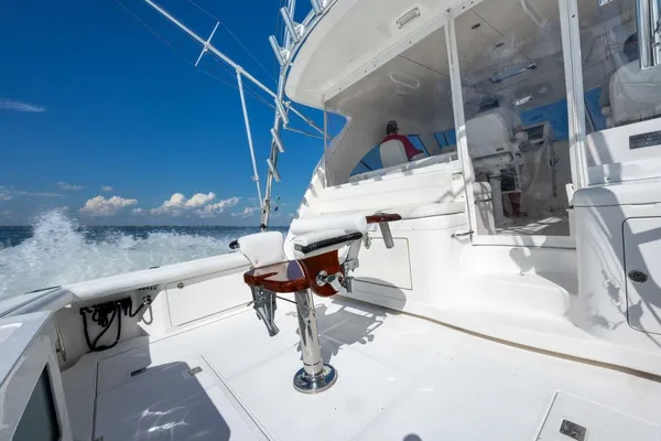 Cabo 40 Hardtop Express image