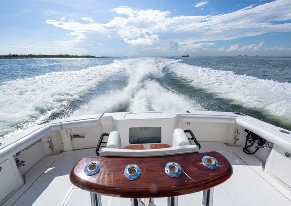 Cabo 40 Hardtop Express image