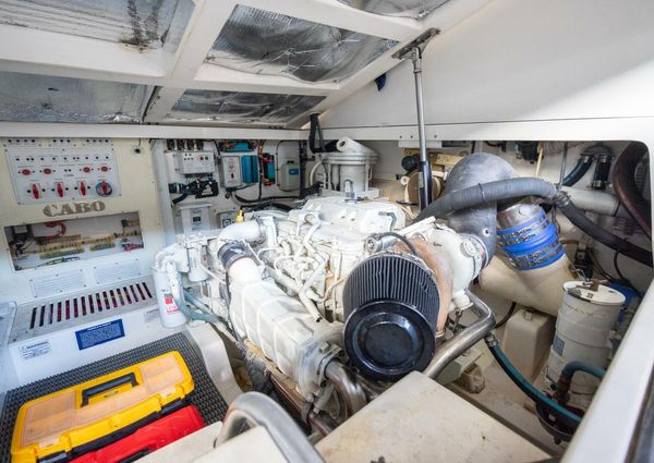 Cabo 40 Hardtop Express image