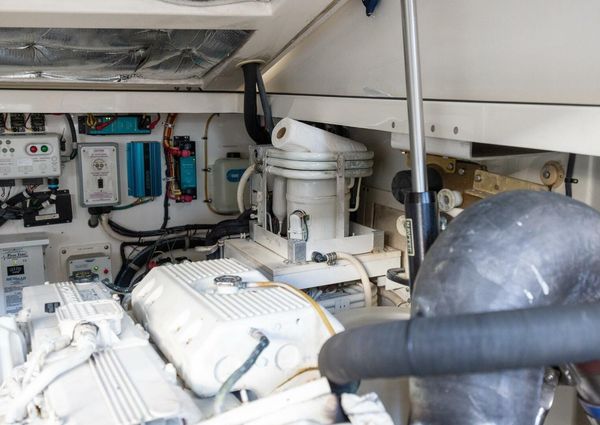 Cabo 40 Hardtop Express image