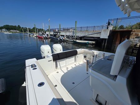 Boston Whaler 330 Outrage image