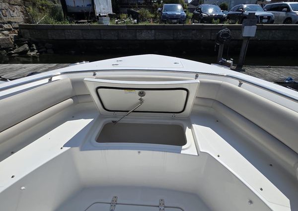 Boston Whaler 330 Outrage image