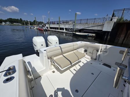 Boston Whaler 330 Outrage image