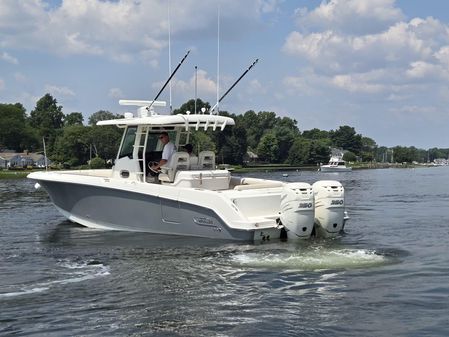 Boston Whaler 330 Outrage image