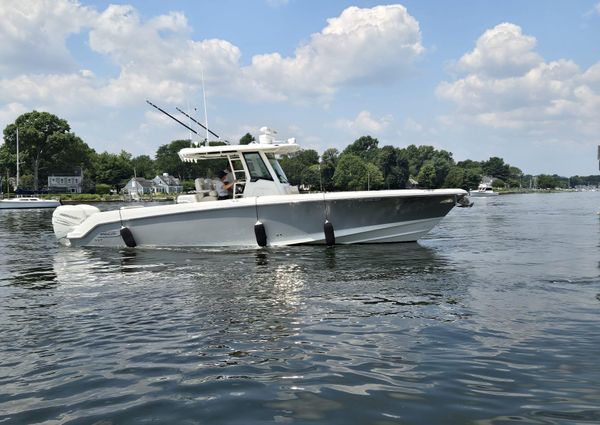 Boston Whaler 330 Outrage image