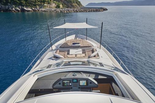 Pershing 82 image