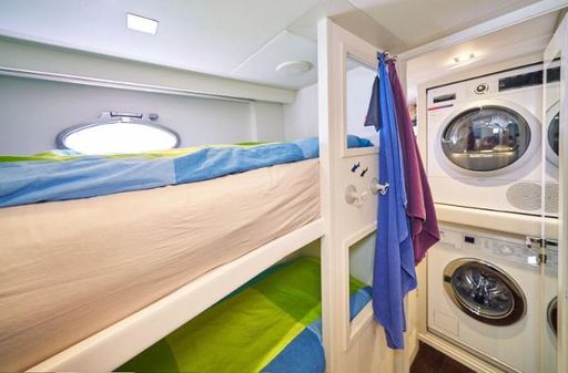 Pershing 82 image