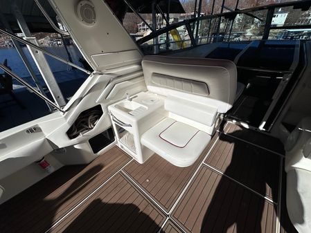 Sea-ray 400-EXPRESS-CRUISER image