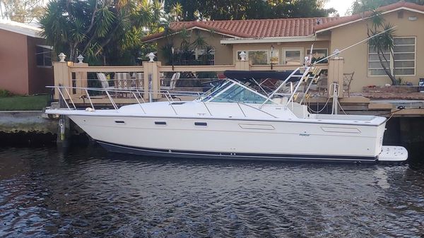 Pursuit 3100