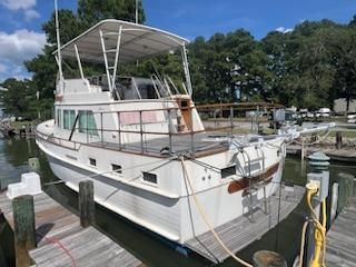 Island Gypsy Trawler image