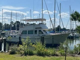 Island Gypsy Trawler image