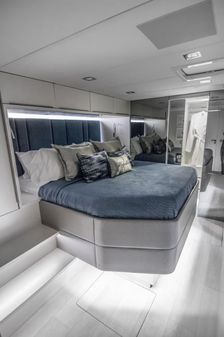 Sunreef 60 Sail image