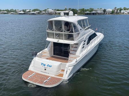 Sea Ray 560 Sedan Bridge image