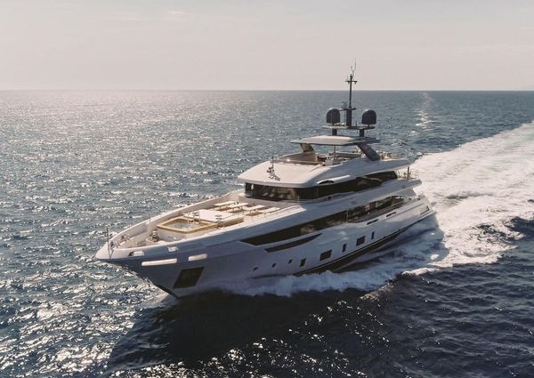 Benetti Diamond 145 image