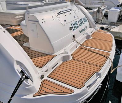 Sea Ray 340 Sundancer image