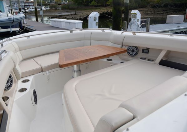 Boston Whaler 350 Realm image