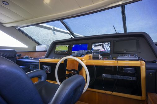 Ferretti-yachts CUSTOM-LINE-94 image